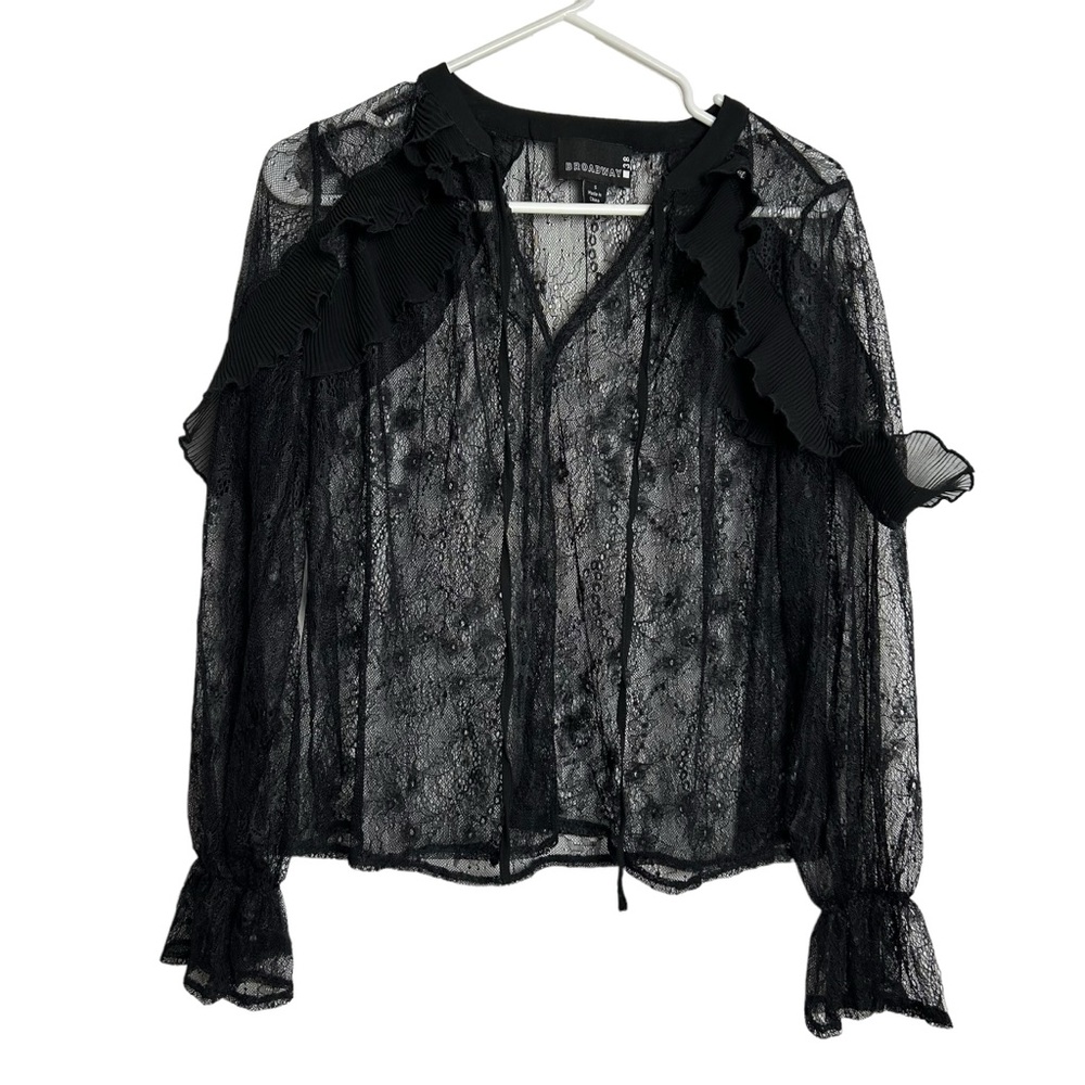 Broadway 38 Women’s Lace Ruffle Sleeve Top EC SZS